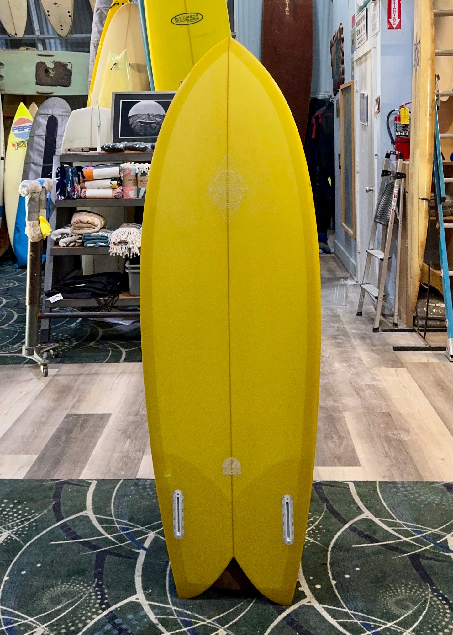 5'6 ELLINGTON FISH W/BOXES - TINT SANDED GLOSS