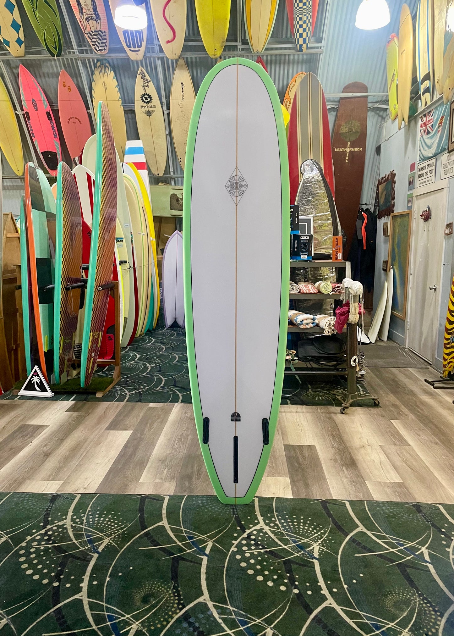 8'0 ELLINGTON SANDED GLOSS 2+1