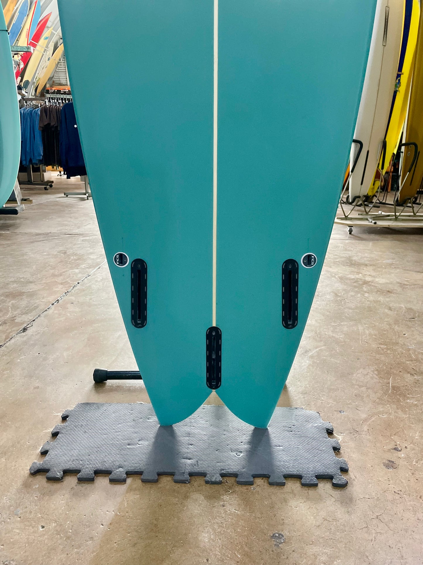 8'6 LARRY MABILE SWALLOW TWINZER