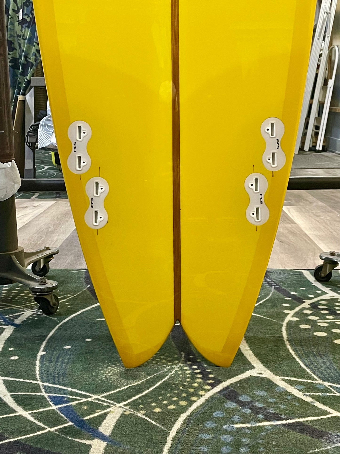 8'0 LARRY MABILE SWALLOW TAIL TWINZER