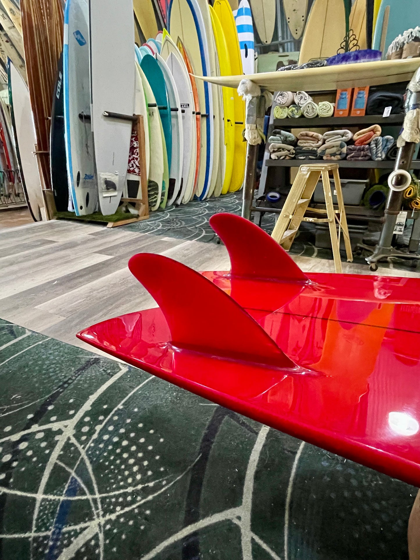 Steve Lis Designs Fish - 5'6" Red Tint Gloss & Polish