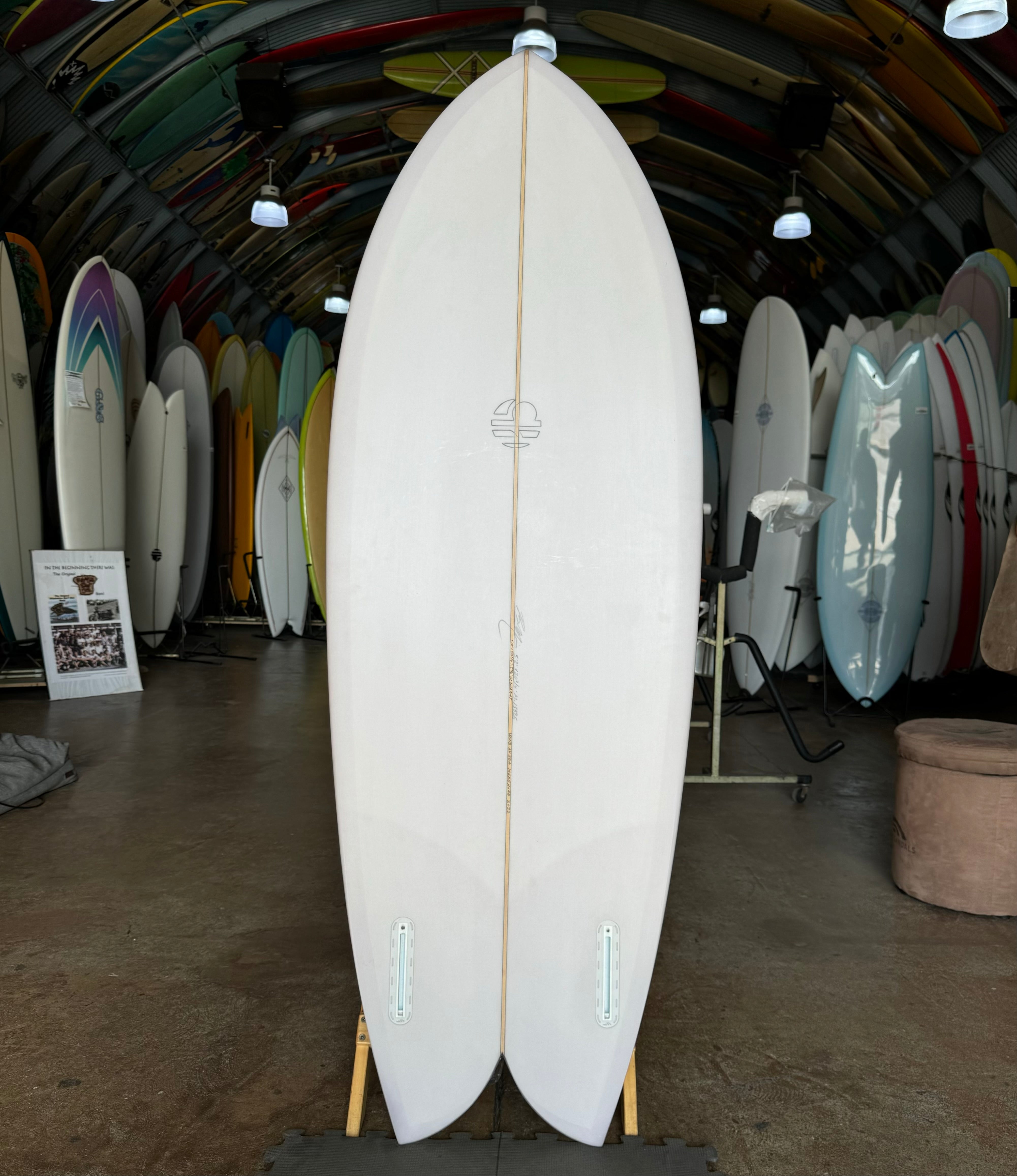 MITSVEN FISH LIKE NEW 5 2