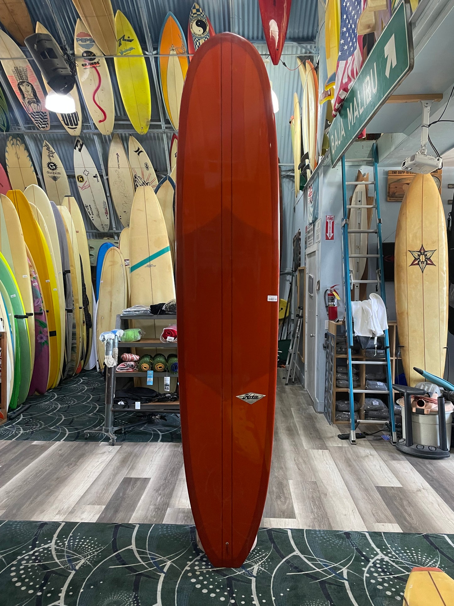 9'9 UNCLE BUCK HOBIE