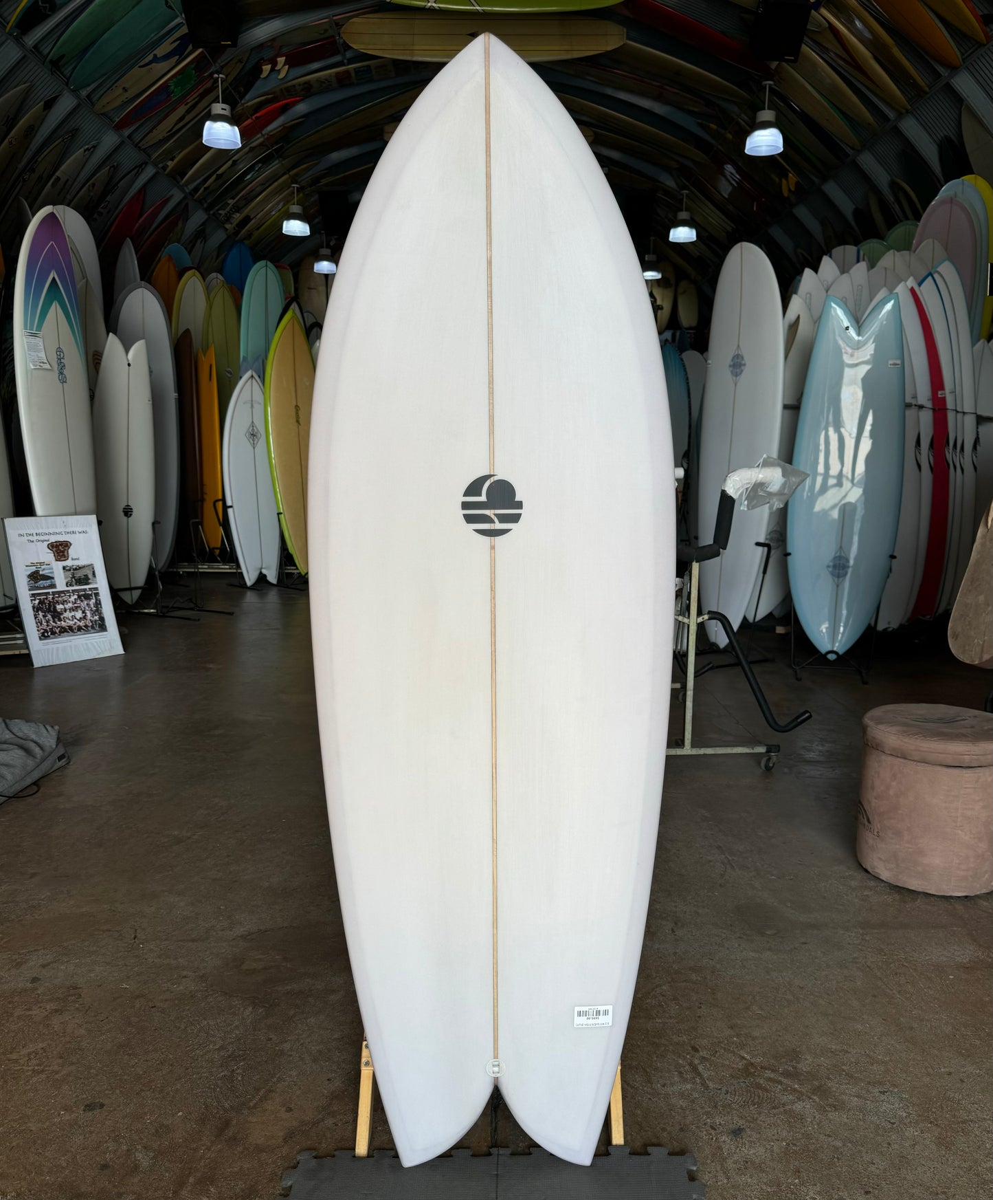 MITSVEN FISH (LIKE NEW) - 5'2