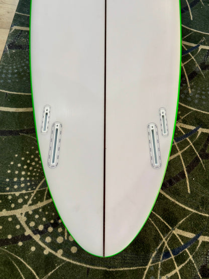 8'6 LARRY MABILE HONEY BADGER TWINZER FUT