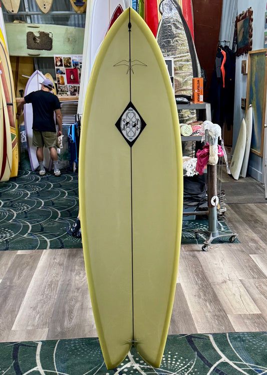 Steve Lis Designs Fish - 6'0 Dijon Mustard Resin Tint Gloss & Polish