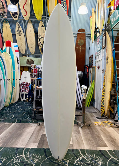 USED 8'2 Holly Winter Egg w/ glass on thrusters