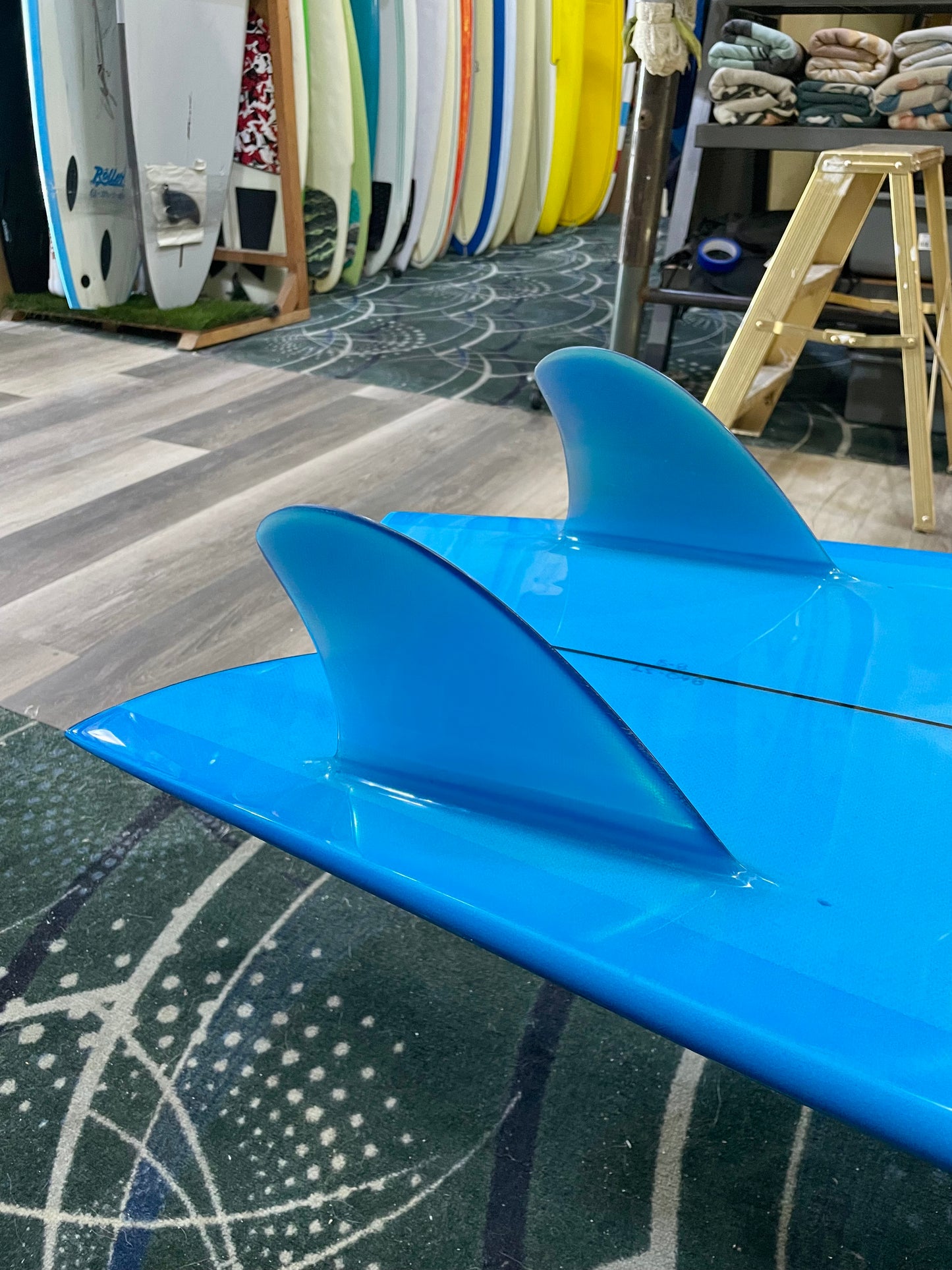 Steve Lis Designs Fish - 5'8" Blue Tint Gloss & Polish