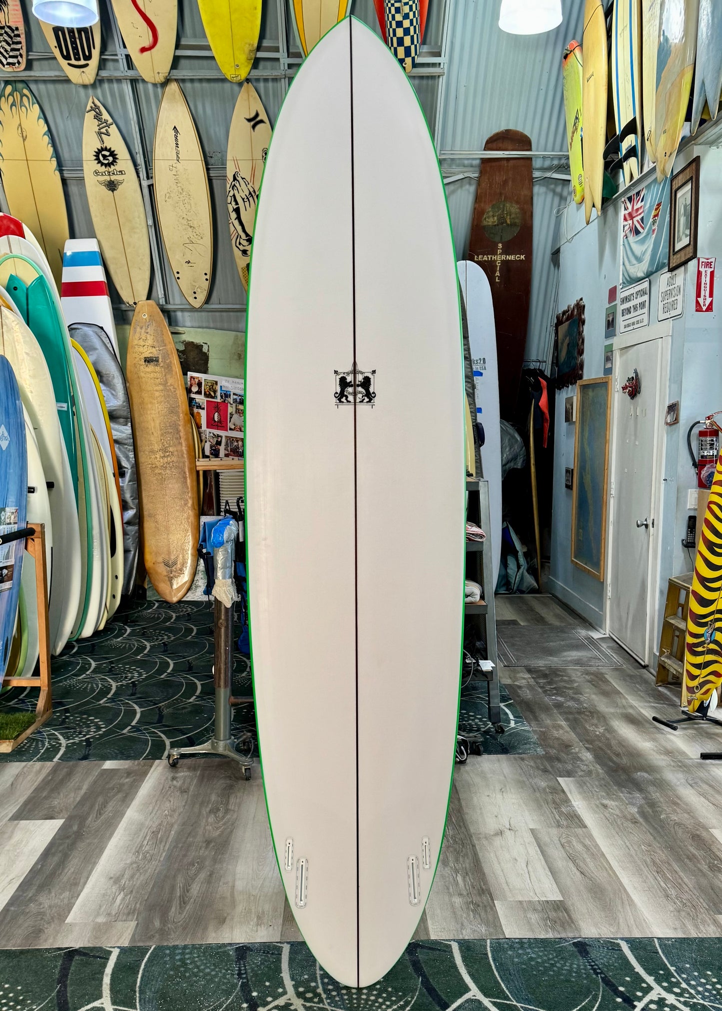 8'6 LARRY MABILE HONEY BADGER TWINZER FUT