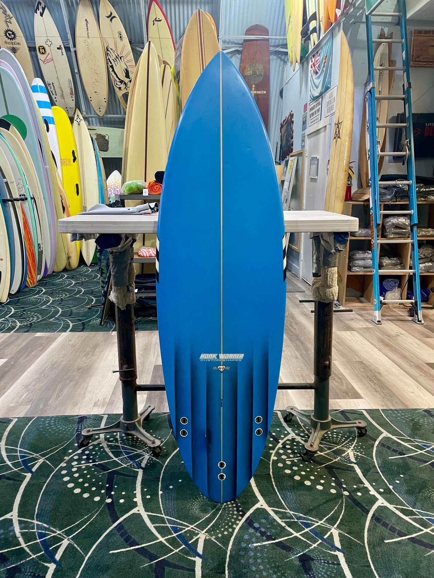 5'10 HANK WARNER 6 CHANNEL TRI FIN