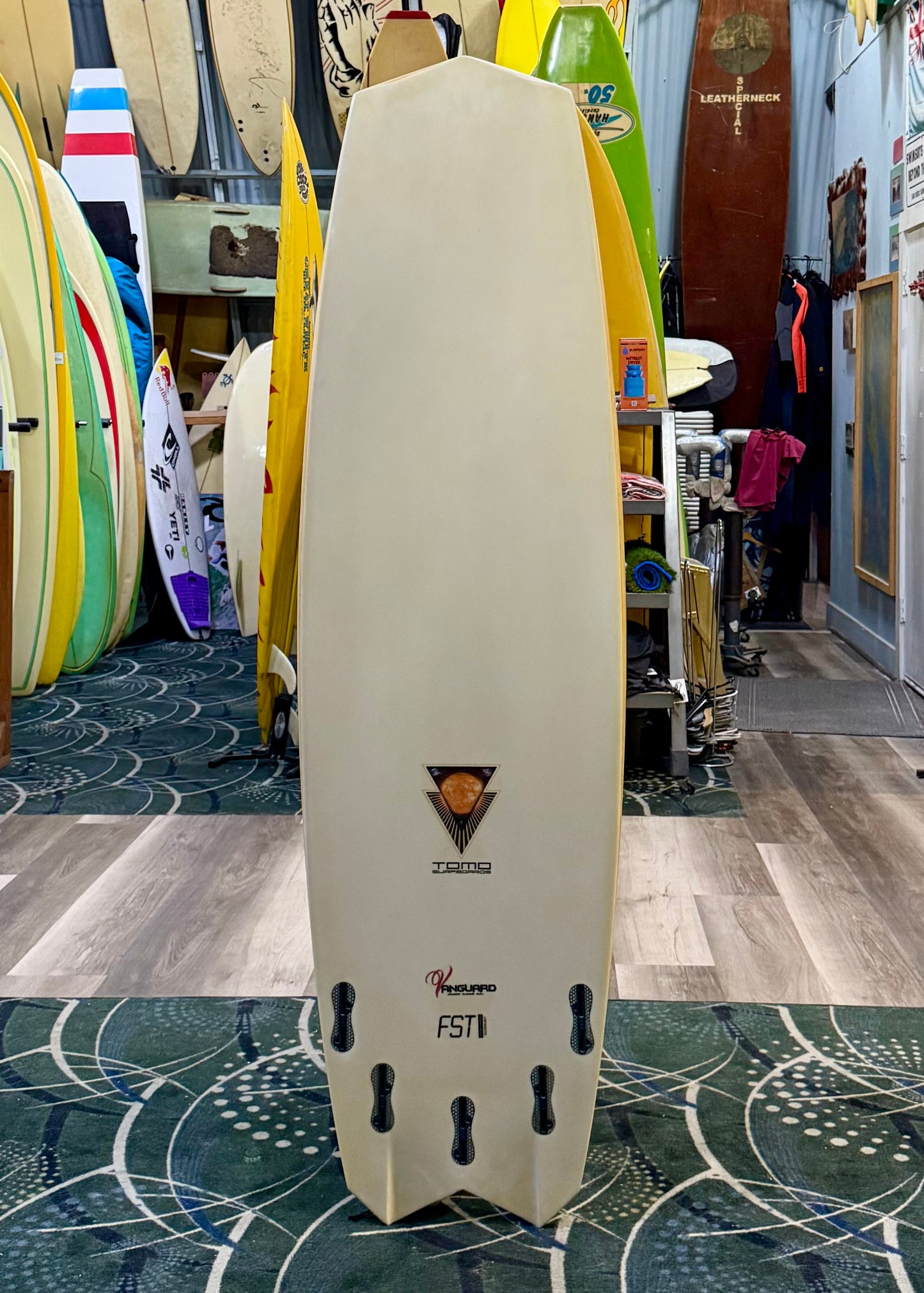 USED 6'2 FIREWIRE TOMO