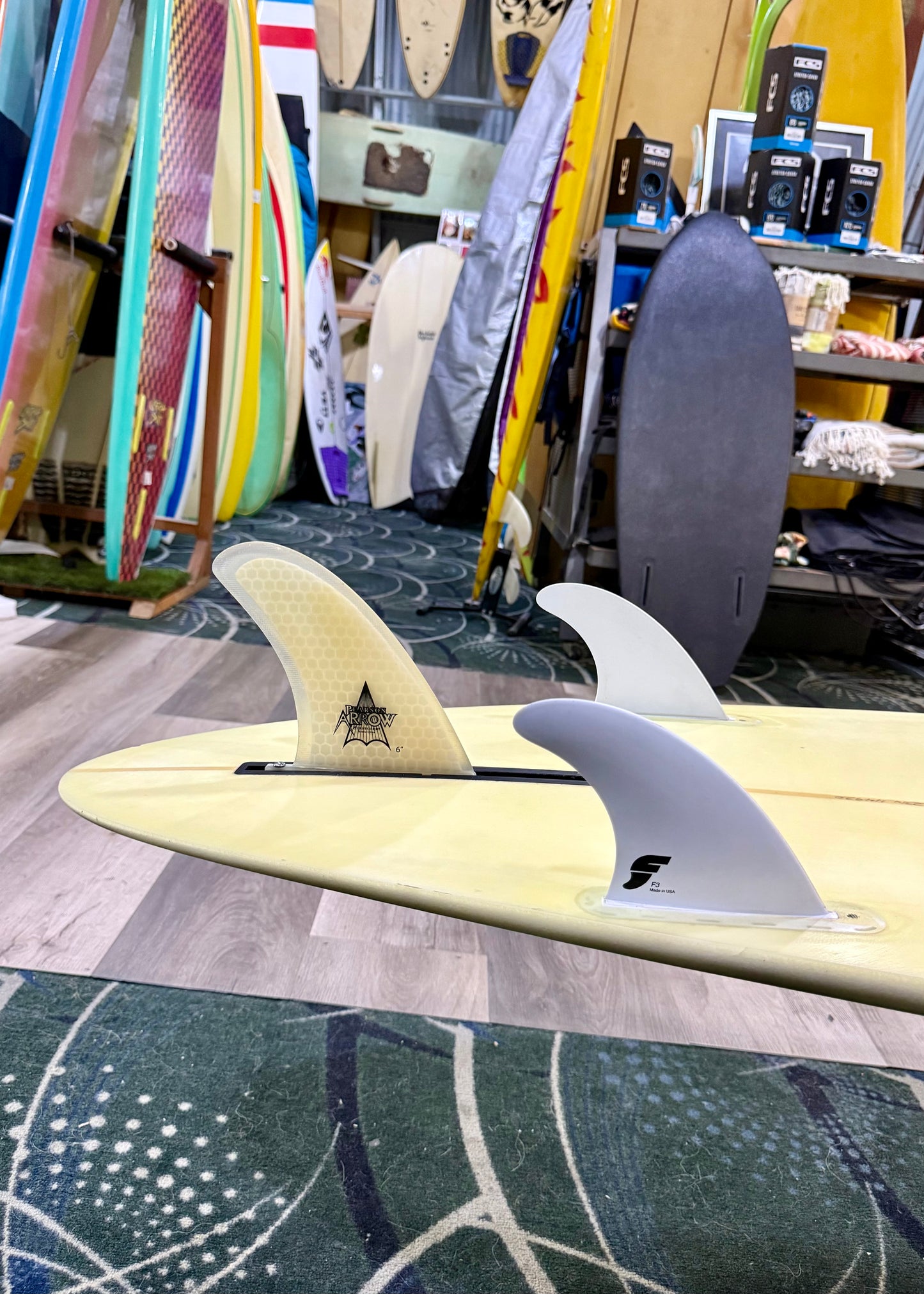USED 8'6 PEARSON ARROW JOSH MOHR MODEL W/FINS (EPOXY)