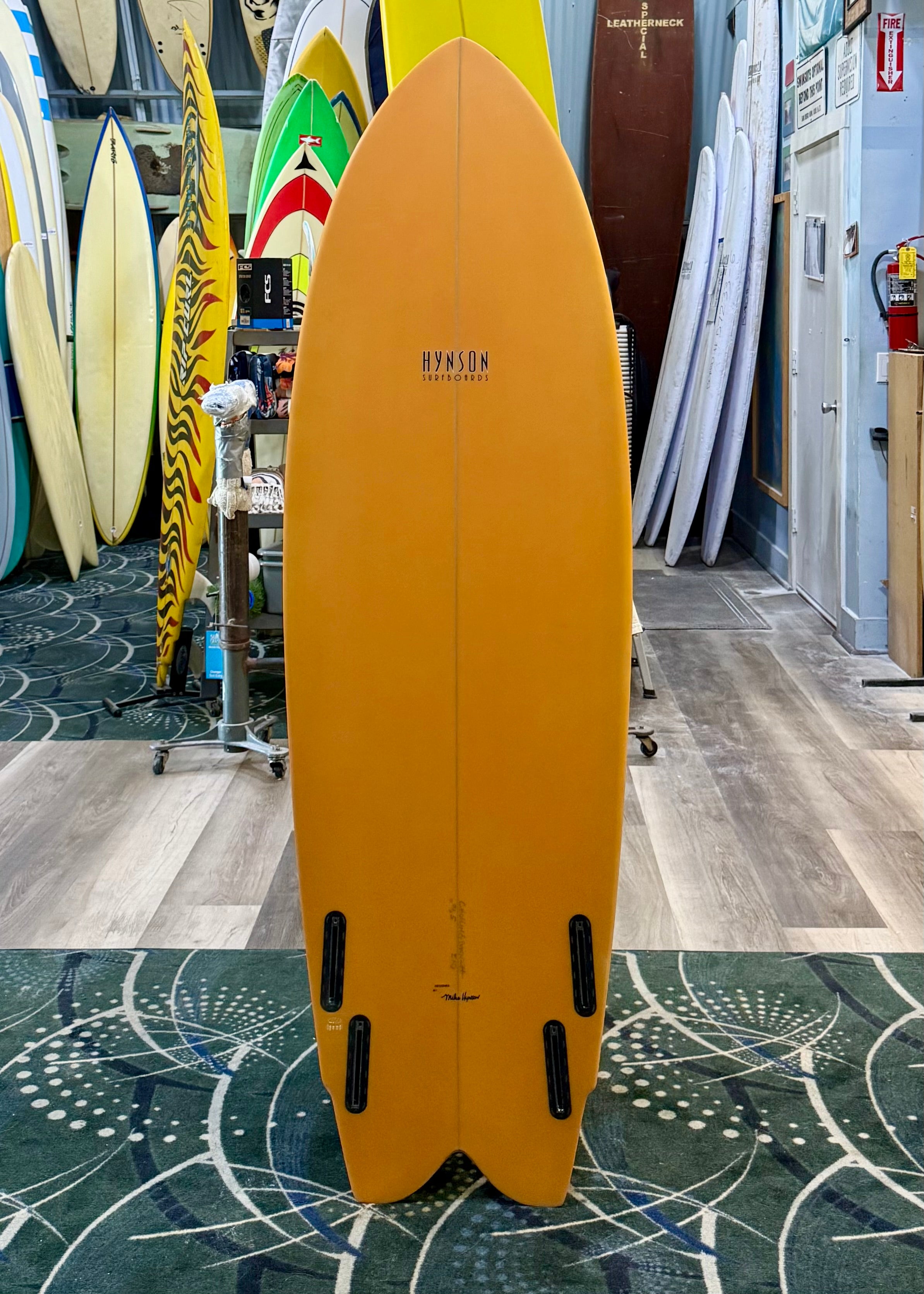 5'10 HYNSON BLACK KNIGHT QUAD / H-2949 – Bird's Surf Shed