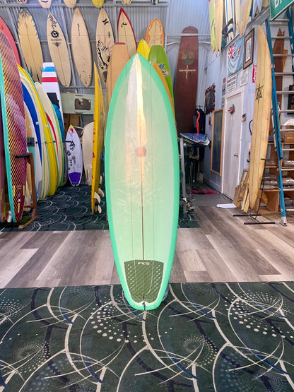 USED 5'11 DUO W/ FINS