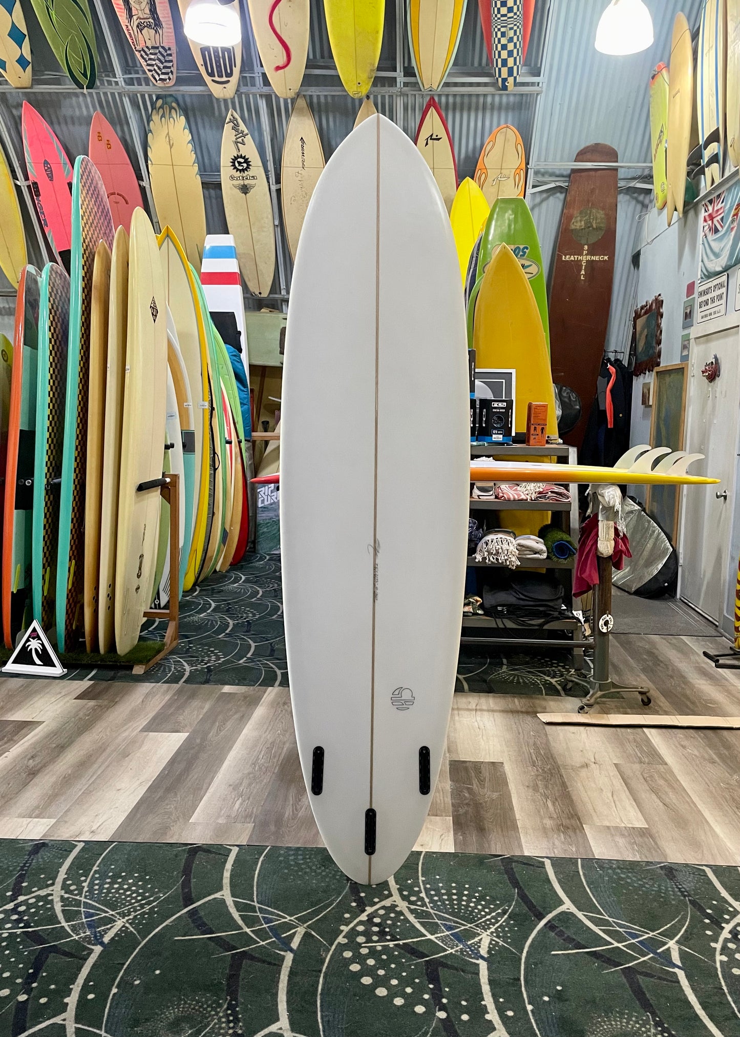 USED 7'6 MITSVEN SUMMER ROUND TAIL EGG TRI-FIN