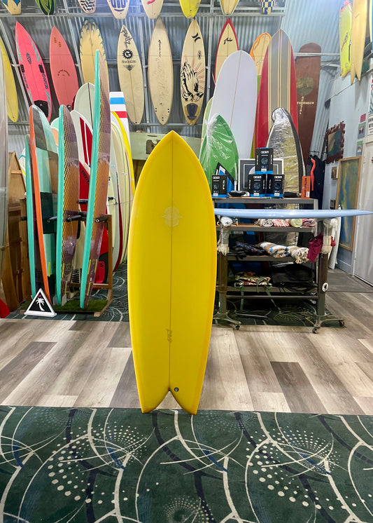 5'6 ELLINGTON FISH W/BOXES -  GOLD YELLOW TINT SANDED GLOSS