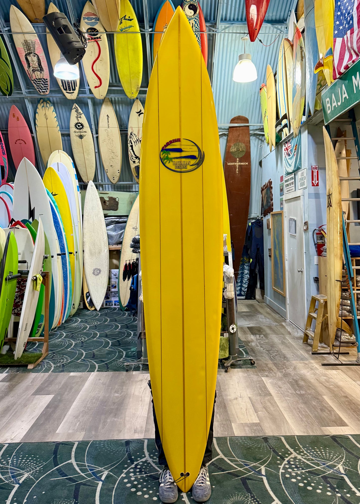 9'6 TOM PARRISH SINGLE FIN - PIN - TRIPLE STRINGER - YELLOW