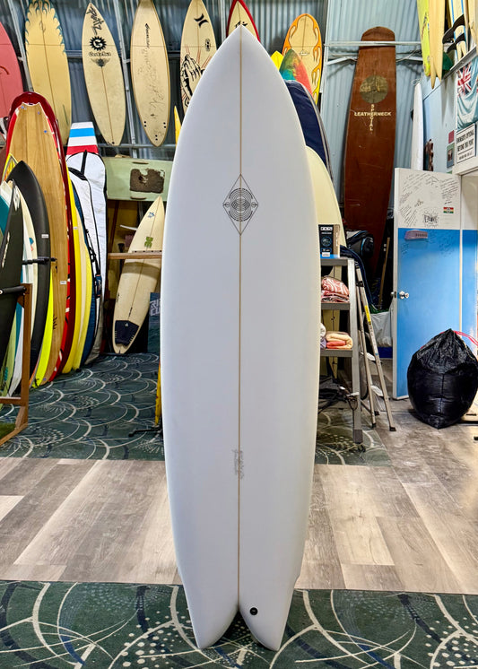 ELLINGTON - QUAD FISH : 6'10